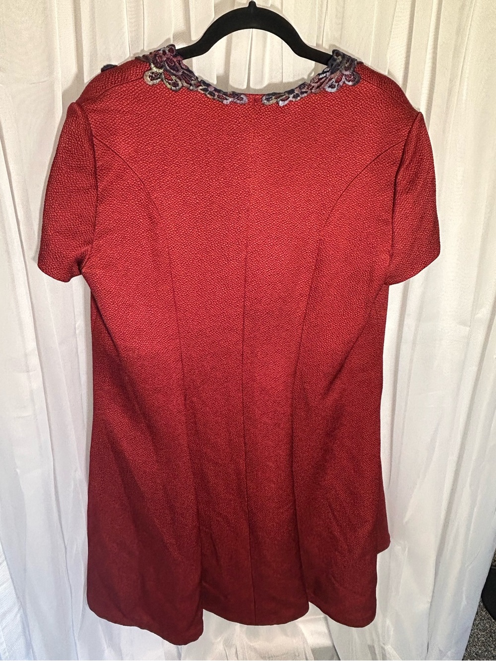 Peggy Jennings - Red & Purple Dress with Embroidered Multicolor Collar - Picture 9 of 12
